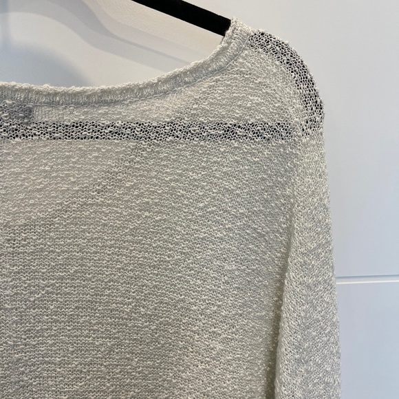 TWIST Top - Picture 7 of 8